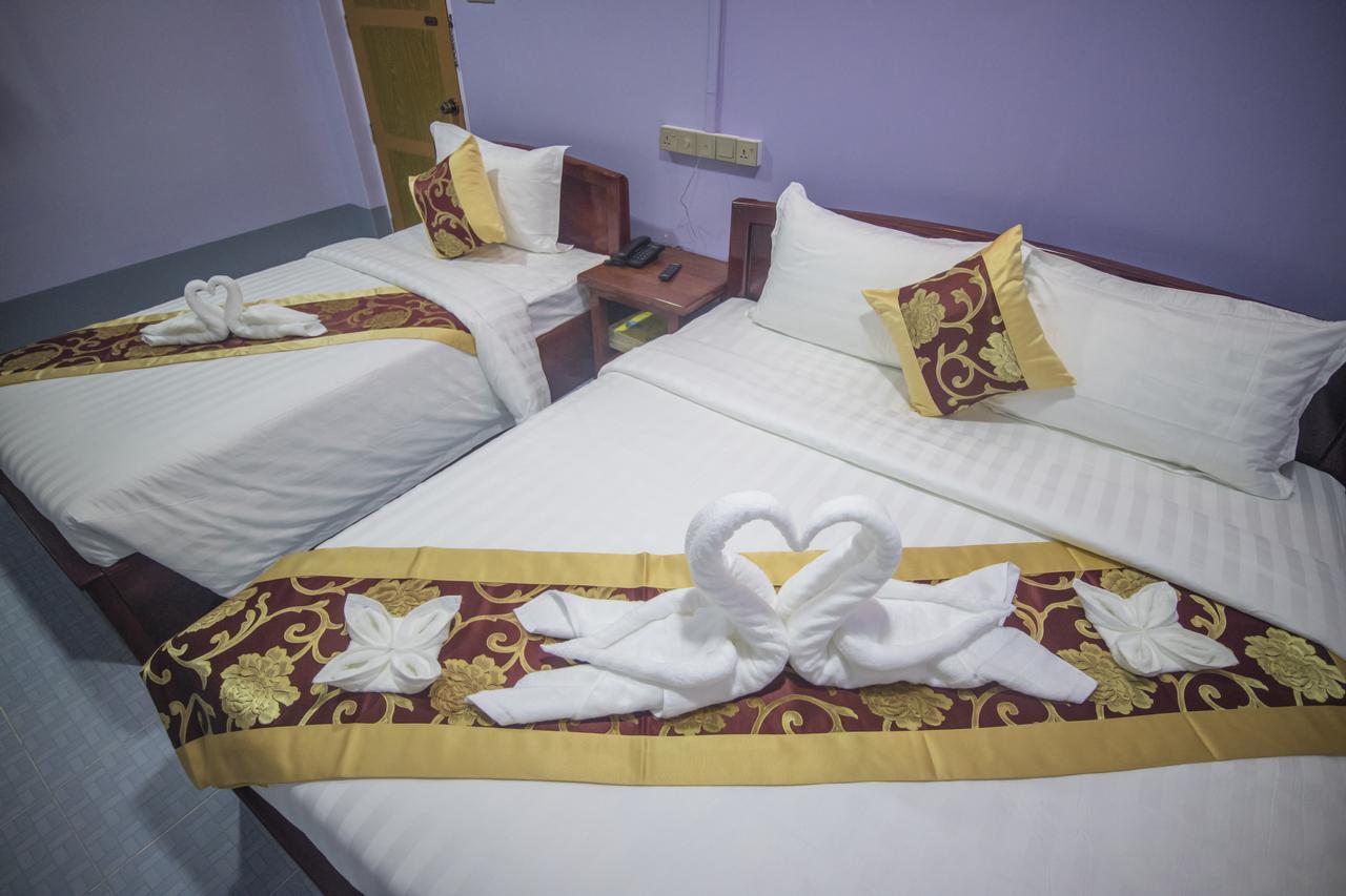Golden Gum-Kino Hotel Мандалей Екстериор снимка